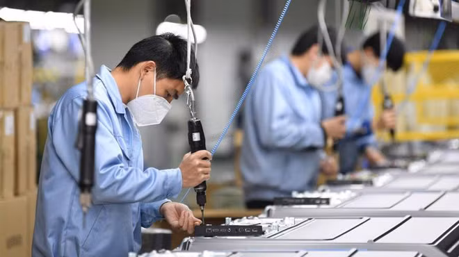 HSBC prévoit des défis au second semestre pour l'économie vietnamienne ảnh 2