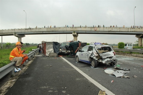 Des mesures renforcées pour limiter les accidents sur les autoroutes ảnh 3 Des mesures renforcées pour limiter les accidents sur les autoroutes ảnh 3