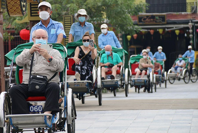 Le Vietnam accueille environ 1,87 million de touristes étrangers en neuf mois ảnh 1 Le Vietnam accueille environ 1,87 million de touristes étrangers en neuf mois ảnh 1
