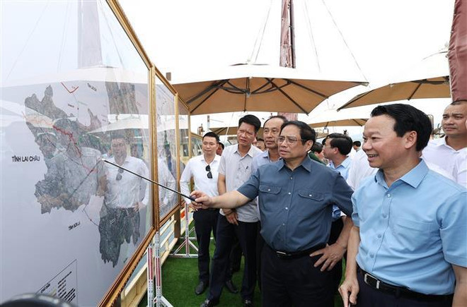 Le PM Pham Minh Chinh inspecte les projets d’infrastructure socio-économique à Yên Bai ảnh 1 Le PM Pham Minh Chinh inspecte les projets d’infrastructure socio-économique à Yên Bai ảnh 1
