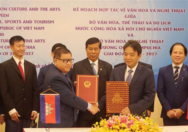 Le Vietnam et le Cambodge renforcent leur coopération dans les domaines de la culture et de l'art ảnh 1 Le Vietnam et le Cambodge renforcent leur coopération dans les domaines de la culture et de l'art ảnh 1