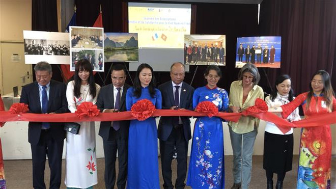 La Journée des Associations d’amitié et de solidarité avec le Vietnam en France comme si vous y étiez ảnh 3 La Journée des Associations d’amitié et de solidarité avec le Vietnam en France comme si vous y étiez ảnh 3
