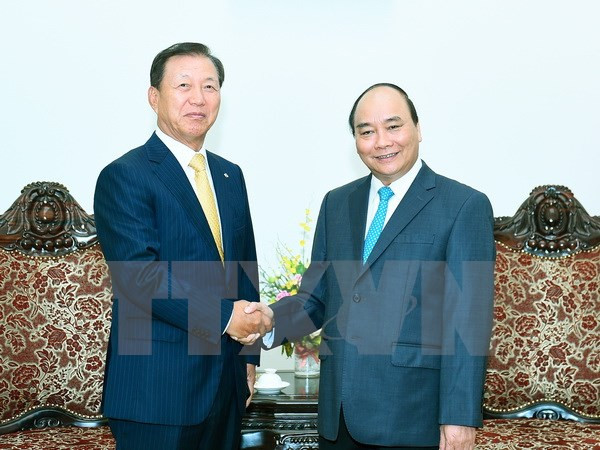 Le Premier ministre reçoit des responsables de groupes sud-coréens à investir au Vietnam ảnh 1 Le Premier ministre reçoit des responsables de groupes sud-coréens à investir au Vietnam ảnh 1