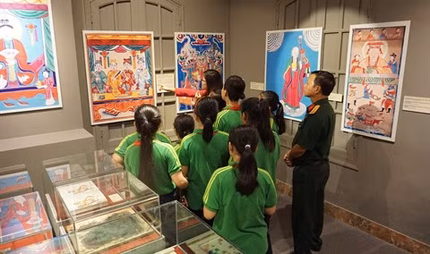 Maurice Durand vous présente l’"Imagerie populaire vietnamienne" ảnh 2