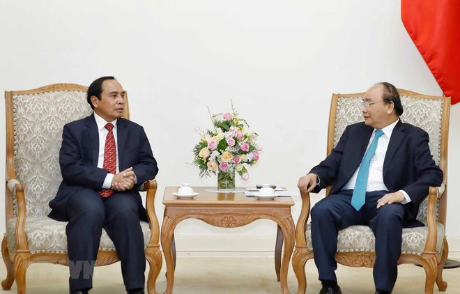 Le PM Nguyên Xuân Phuc reçoit le vice-PM laotien Bouthong Chithmany ảnh 1 Le PM Nguyên Xuân Phuc reçoit le vice-PM laotien Bouthong Chithmany ảnh 1