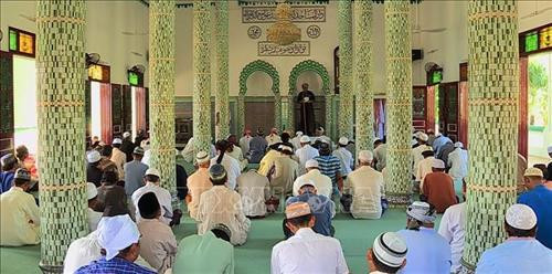 An Giang: les Cham fêtent le Roya Haji ảnh 1 An Giang: les Cham fêtent le Roya Haji ảnh 1