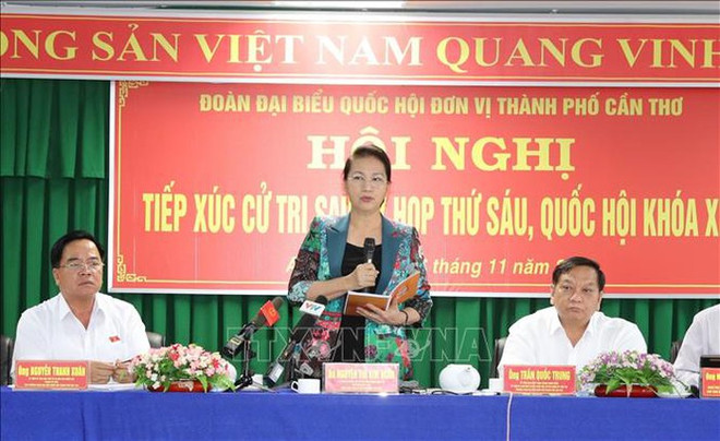 La présidente de l'AN Nguyen Thi Kim Ngan rencontre des électeurs de Can Tho ảnh 1 La présidente de l'AN Nguyen Thi Kim Ngan rencontre des électeurs de Can Tho ảnh 1