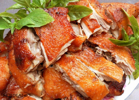 De la cuisine à l’autel, des préceptes Nung en vue d’une année heureuse ảnh 1 De la cuisine à l’autel, des préceptes Nung en vue d’une année heureuse ảnh 1