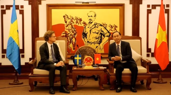 Vietnam-Suède : renforcer la coopération dans la gestion des vols ảnh 1