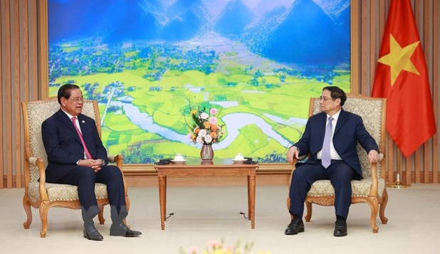 Le Premier ministre reçoit le vice-Premier ministre cambodgien Samdech Krolahom Sar Kheng ảnh 1 Le Premier ministre reçoit le vice-Premier ministre cambodgien Samdech Krolahom Sar Kheng ảnh 1