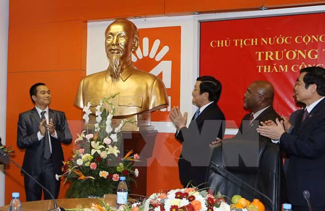 Des activités du président Truong Tan Sang au Mozambique ảnh 1 Des activités du président Truong Tan Sang au Mozambique ảnh 1