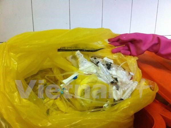 La BM aide Quang Ngai dans le traitement des déchets hospitaliers ảnh 1 La BM aide Quang Ngai dans le traitement des déchets hospitaliers ảnh 1