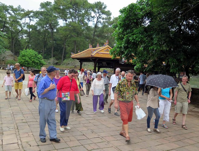 Thua Thien-Hue : le nombre de touristes étrangers en hausse de 2,44% ảnh 1