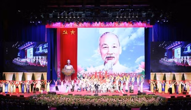 Des Partis et des amis internationaux félicitent pour l'anniversaire du Président Hô Chi Minh ảnh 1