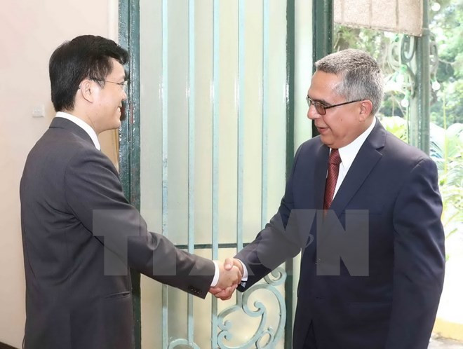 Une délégation du ministère cubain des AE au Vietnam ảnh 1 Une délégation du ministère cubain des AE au Vietnam ảnh 1