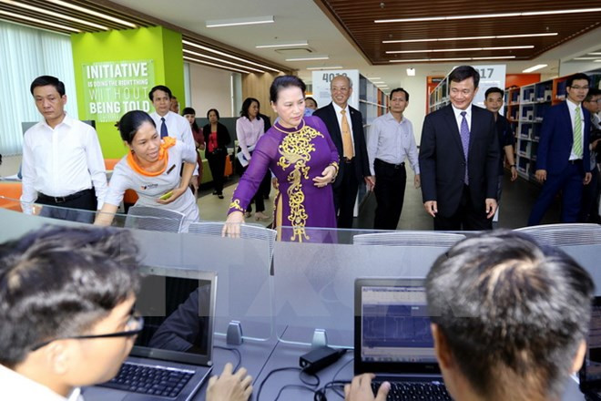La présidente de l’AN Nguyen Thi Kim Ngan visite l’Université Ton Duc Thang ảnh 1 La présidente de l’AN Nguyen Thi Kim Ngan visite l’Université Ton Duc Thang ảnh 1