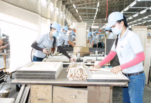 Binh Duong appelle à investir dans des industries de hautes technologies ảnh 1 Binh Duong appelle à investir dans des industries de hautes technologies ảnh 1