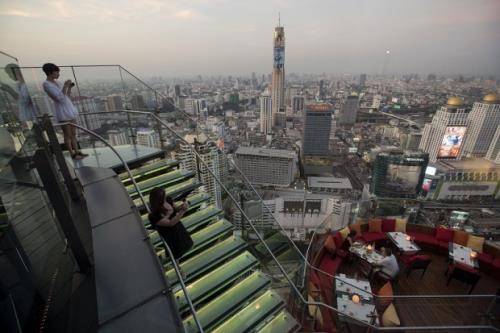 La Thaïlande investira 25,2 milliards de dollars dans les infrastructures en 2017 ảnh 1 La Thaïlande investira 25,2 milliards de dollars dans les infrastructures en 2017 ảnh 1