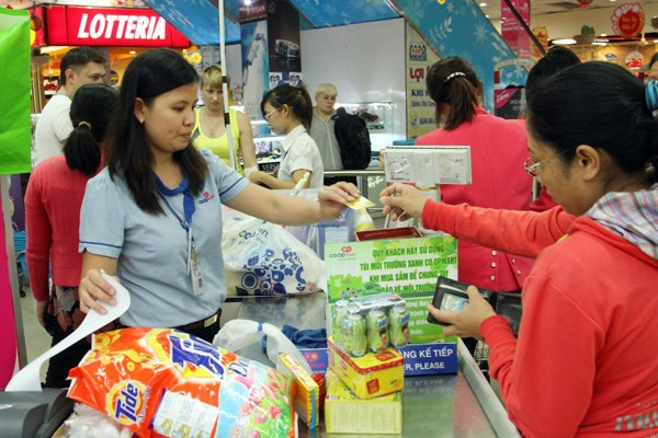 Le Vietnam au 4è rang mondial en termes d'indice de confiance des consommateurs ảnh 1 Le Vietnam au 4è rang mondial en termes d'indice de confiance des consommateurs ảnh 1