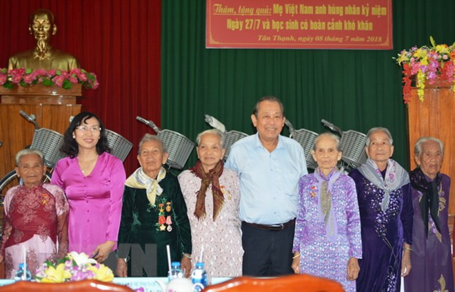 Quelques activités en écho à la Journée des Invalides de guerre et des Morts pour la Patrie ảnh 1