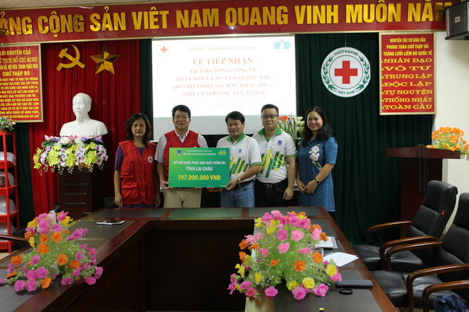 Au chevet des sinistrés des pluies et des crues à Lai Chau ảnh 1