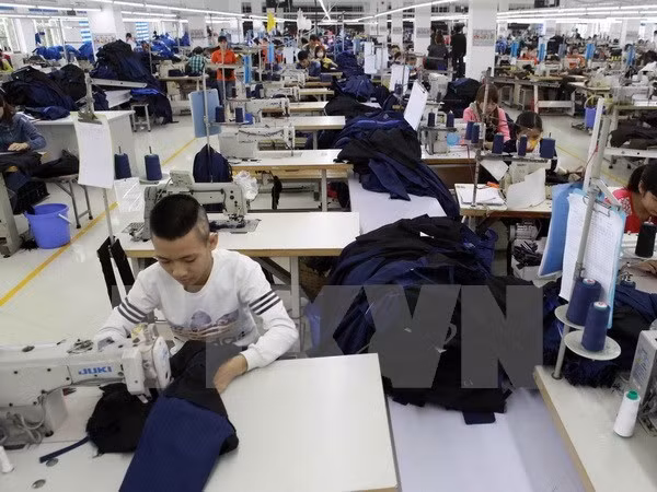 Plus de 1,64 million d’emplois créés en 2016 au Vietnam ảnh 1