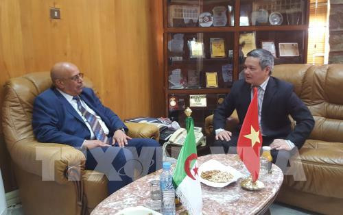 Programme de promotion du commerce et de l’investissement en Algérie ảnh 1 Programme de promotion du commerce et de l’investissement en Algérie ảnh 1