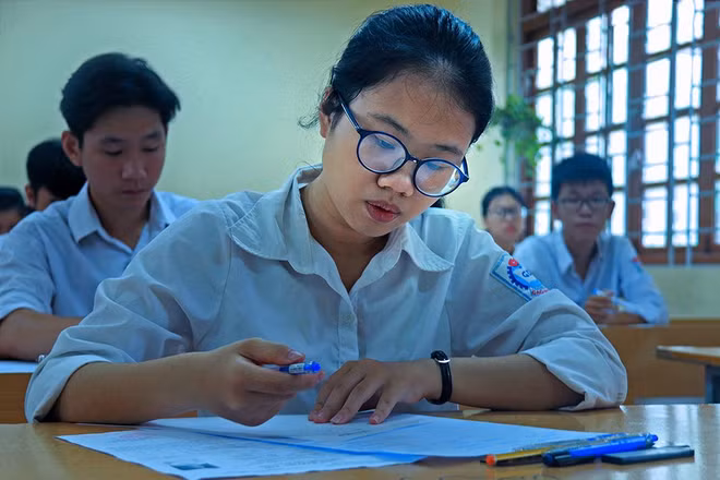 Première journée des épreuves du baccalauréat 2018 ảnh 1