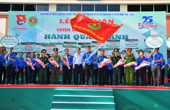 La campagne de volontariat «Mouvement vert» à Ho Chi Minh-Ville ảnh 1 La campagne de volontariat «Mouvement vert» à Ho Chi Minh-Ville ảnh 1