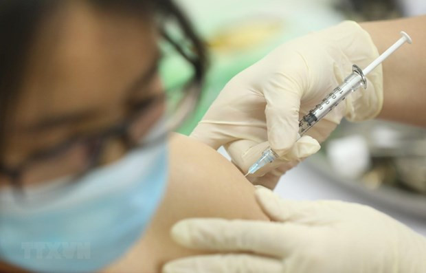 Près de 38.000 personnes ont été vaccinées contre le Covid-19 ảnh 2 Près de 38.000 personnes ont été vaccinées contre le Covid-19 ảnh 2