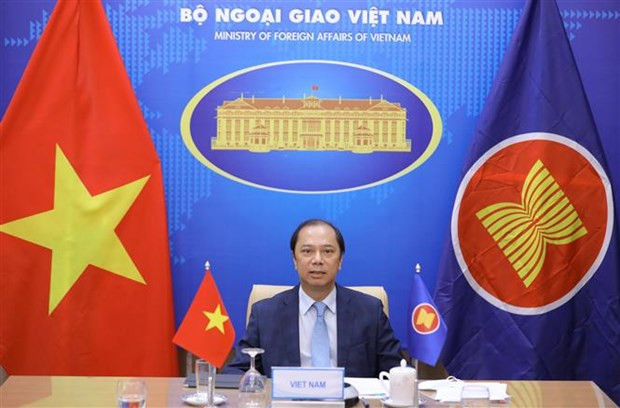 Le Vietnam propose un soutien de l'UE à l'accès de l'ASEAN aux vaccins contre le COVID-19 ảnh 2 Le Vietnam propose un soutien de l'UE à l'accès de l'ASEAN aux vaccins contre le COVID-19 ảnh 2