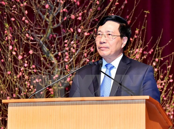 Le vice-PM et ministre des AE Pham Binh Minh reçoit un responsable de l’AIIB ảnh 1 Le vice-PM et ministre des AE Pham Binh Minh reçoit un responsable de l’AIIB ảnh 1