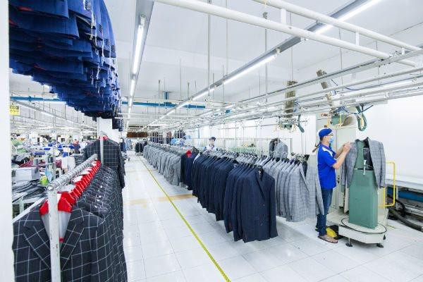 Plus de 34 milliards de dollars d’excédent commercial du Vietnam avec les États-Unis ảnh 1 Plus de 34 milliards de dollars d’excédent commercial du Vietnam avec les États-Unis ảnh 1