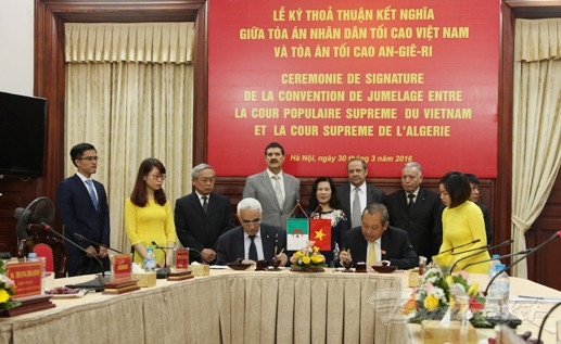 Vietnam et Algérie renforcent la coopération entre les Cours suprêmes ảnh 1 Vietnam et Algérie renforcent la coopération entre les Cours suprêmes ảnh 1