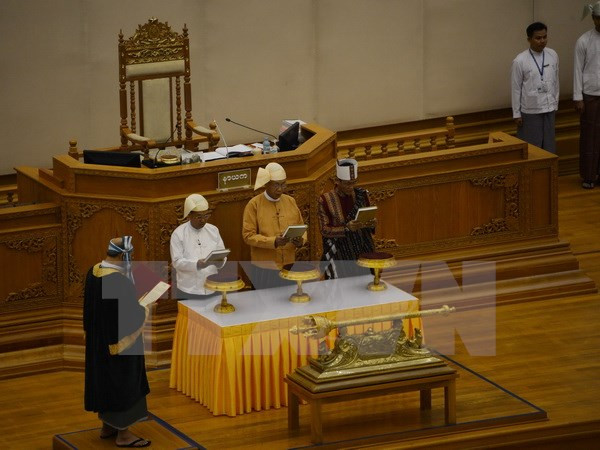 Le nouveau président du Myanmar prête serment ảnh 1 Le nouveau président du Myanmar prête serment ảnh 1