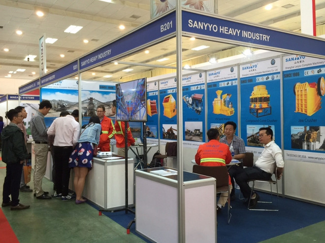 Ouverture de l’exposition Mining Vietnam 2018 à Hanoï ảnh 1