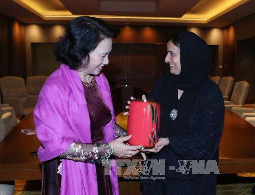 Le Vietnam prend en considération les relations avec les Emirats arabes unies ảnh 1 Le Vietnam prend en considération les relations avec les Emirats arabes unies ảnh 1