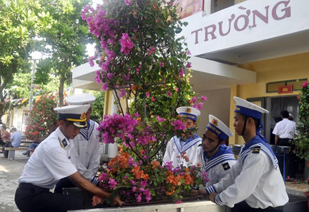 Le district insulaire de Truong Sa attend le Têt du Coq ảnh 1 Le district insulaire de Truong Sa attend le Têt du Coq ảnh 1