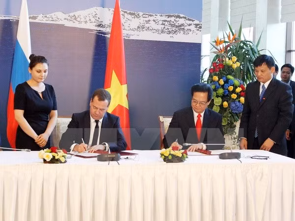 Vietnam et Kazakhstan coopéreront dans le transport ferroviaire ảnh 1