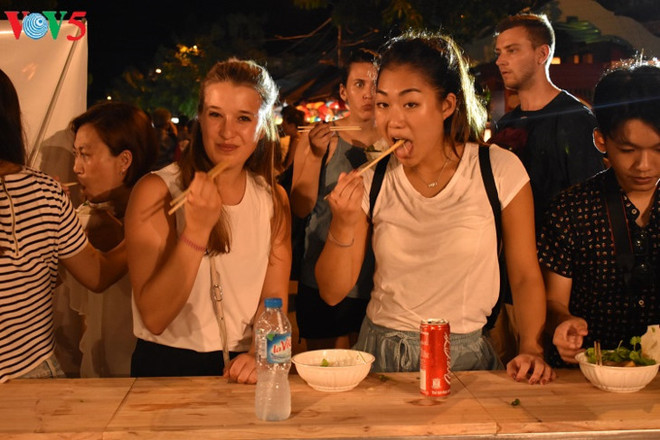 Hôi An, nouvelle capitale de la gastronomie vietnamienne ảnh 3