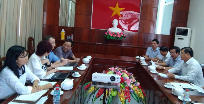 Travail avec l'AFD pour accélérer le projet sur le quai de la rivière de Can Tho ảnh 1 Travail avec l'AFD pour accélérer le projet sur le quai de la rivière de Can Tho ảnh 1