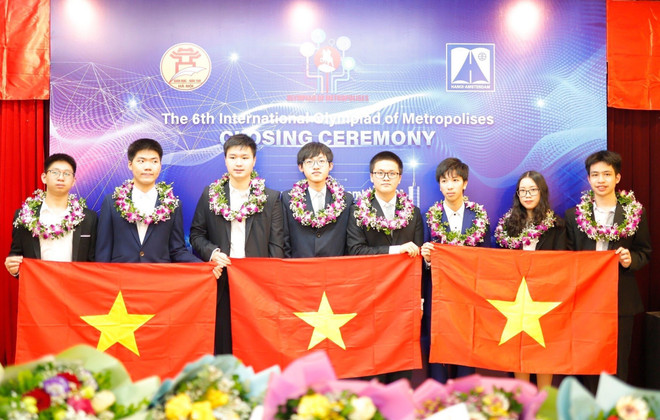 Les élèves vietnamiens brillent à la 6e Olympiade internationale des métropoles ảnh 1 Les élèves vietnamiens brillent à la 6e Olympiade internationale des métropoles ảnh 1