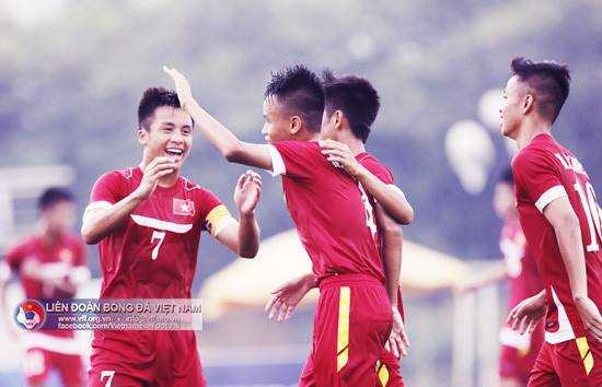 L’équipe vietnamienne à l’entraînement pour le Championnat d’Asie du Sud-Est 2016 ảnh 1 L’équipe vietnamienne à l’entraînement pour le Championnat d’Asie du Sud-Est 2016 ảnh 1