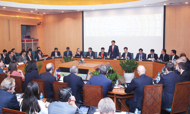 Hanoi encourage les entreprises françaises à investir dans la ville intelligente ảnh 1 Hanoi encourage les entreprises françaises à investir dans la ville intelligente ảnh 1