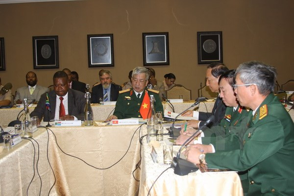 Dialogue sur la politique de défense Vietnam-Afrique du Sud ảnh 1 Dialogue sur la politique de défense Vietnam-Afrique du Sud ảnh 1