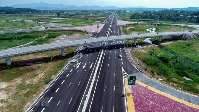 Service de péages sans arrêt sur l'autoroute Hanoi - Hai Phong ảnh 1 Service de péages sans arrêt sur l'autoroute Hanoi - Hai Phong ảnh 1