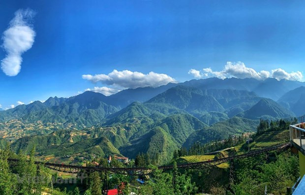 Lao Cai: de nombreuses mesures pour relancer le tourisme après le COVID-19 ảnh 1 Lao Cai: de nombreuses mesures pour relancer le tourisme après le COVID-19 ảnh 1