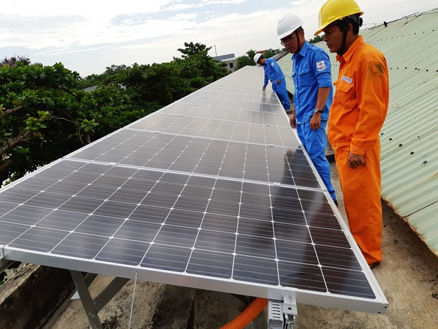 Plus de 42.187 projets d'énergie solaire sur les toits installés dans le pays ảnh 1 Plus de 42.187 projets d'énergie solaire sur les toits installés dans le pays ảnh 1