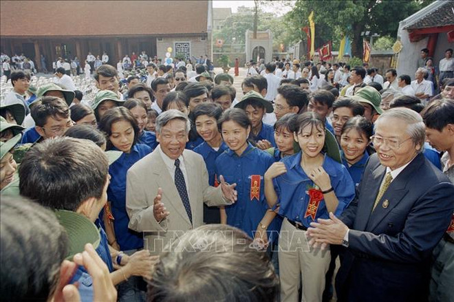 L'ancien dirigeant du Laos partage sa profonde impression sur le camarade Le Kha Phieu ảnh 1 L'ancien dirigeant du Laos partage sa profonde impression sur le camarade Le Kha Phieu ảnh 1
