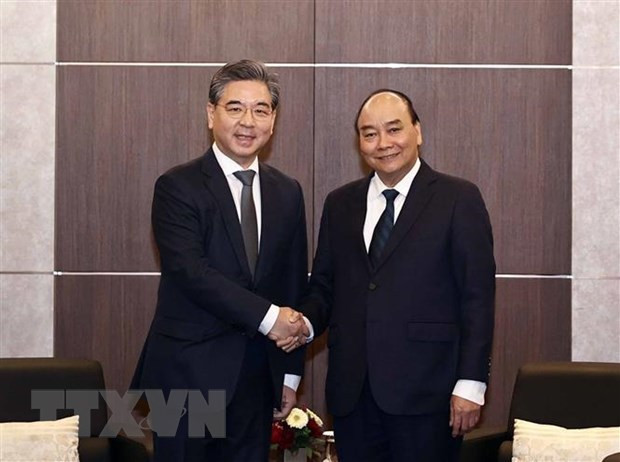 Le président vietnamien rencontre des dirigeants de grands groupes sud-coréens ảnh 5 Le président vietnamien rencontre des dirigeants de grands groupes sud-coréens ảnh 5